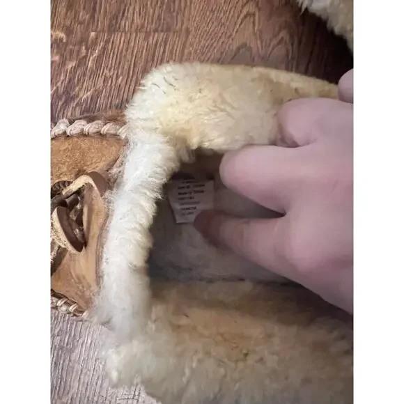 L.L. Bean Women's Wicked Good Moccassins Women's Size 8 Medium - Read - Picture 10 of 11